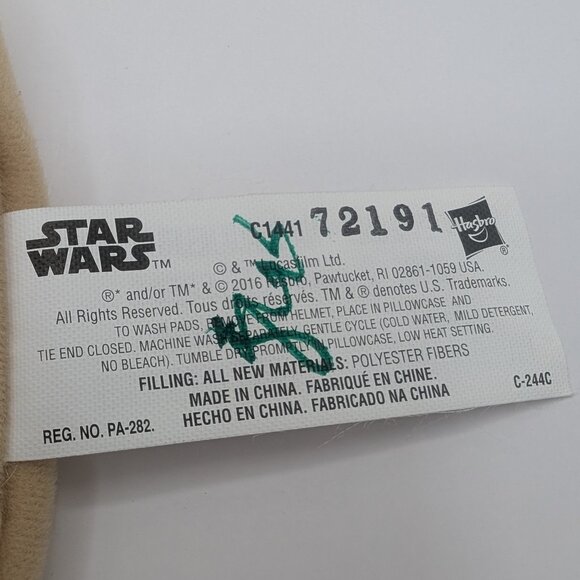 Hasbro Star Wars the Black Series Poe Dameron Electronic X-Wing Pilot Helmet - Picture 7 of 11